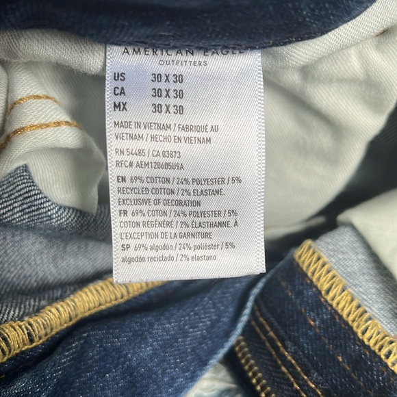 American Eagle ripped jeans. Athletic fit/move free 30/30 - Picture 10 of 10